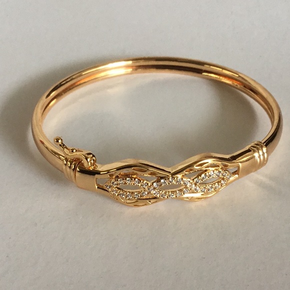 Bracelet - Picture 2 of 6